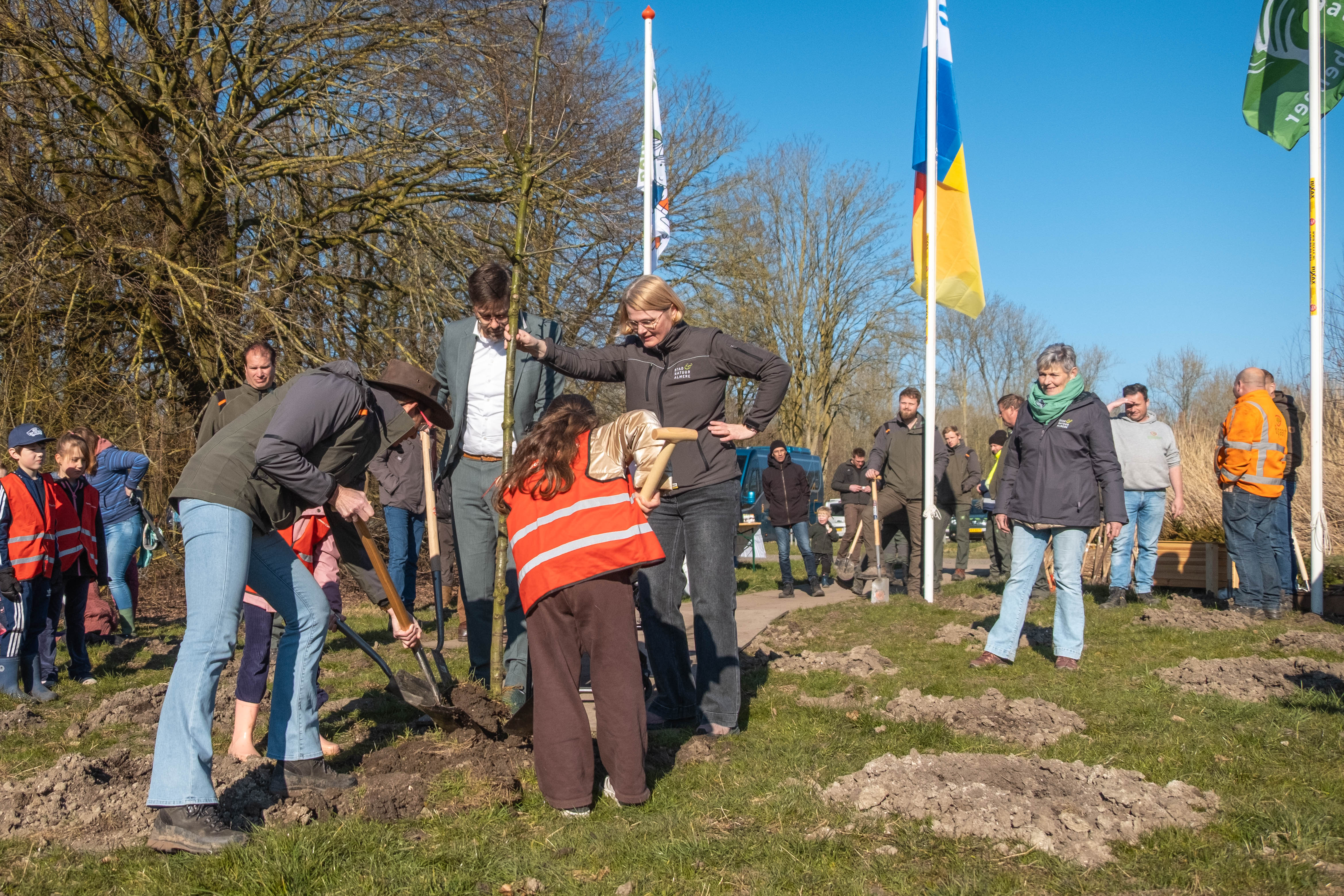 Boomfeestdag 2025: Eerste Stappen naar het Wildbos in het stadsbos Almeerderhout
